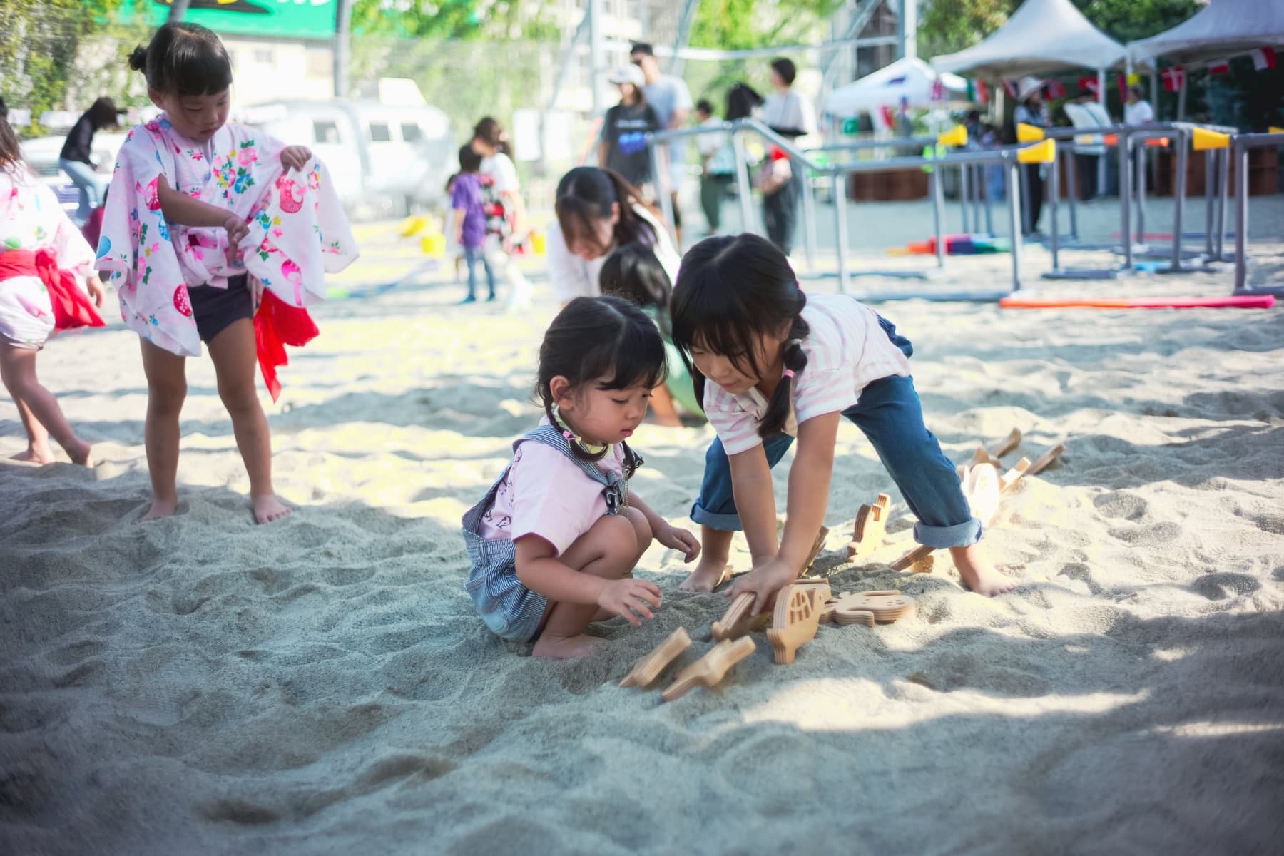 SAND FISHING — 4